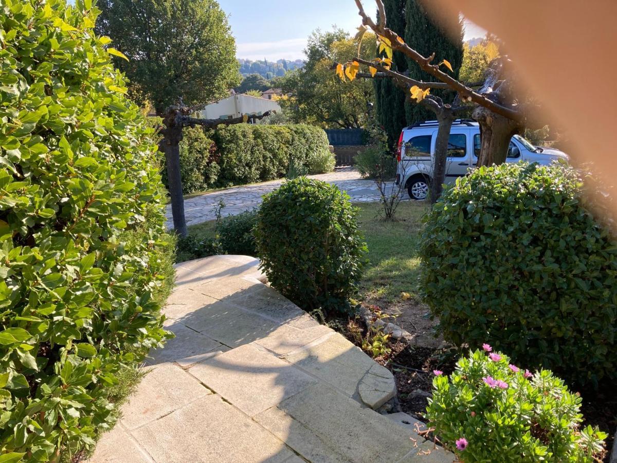 Petit Cocon Dans Le Luberon Daire Lauris Dış mekan fotoğraf
